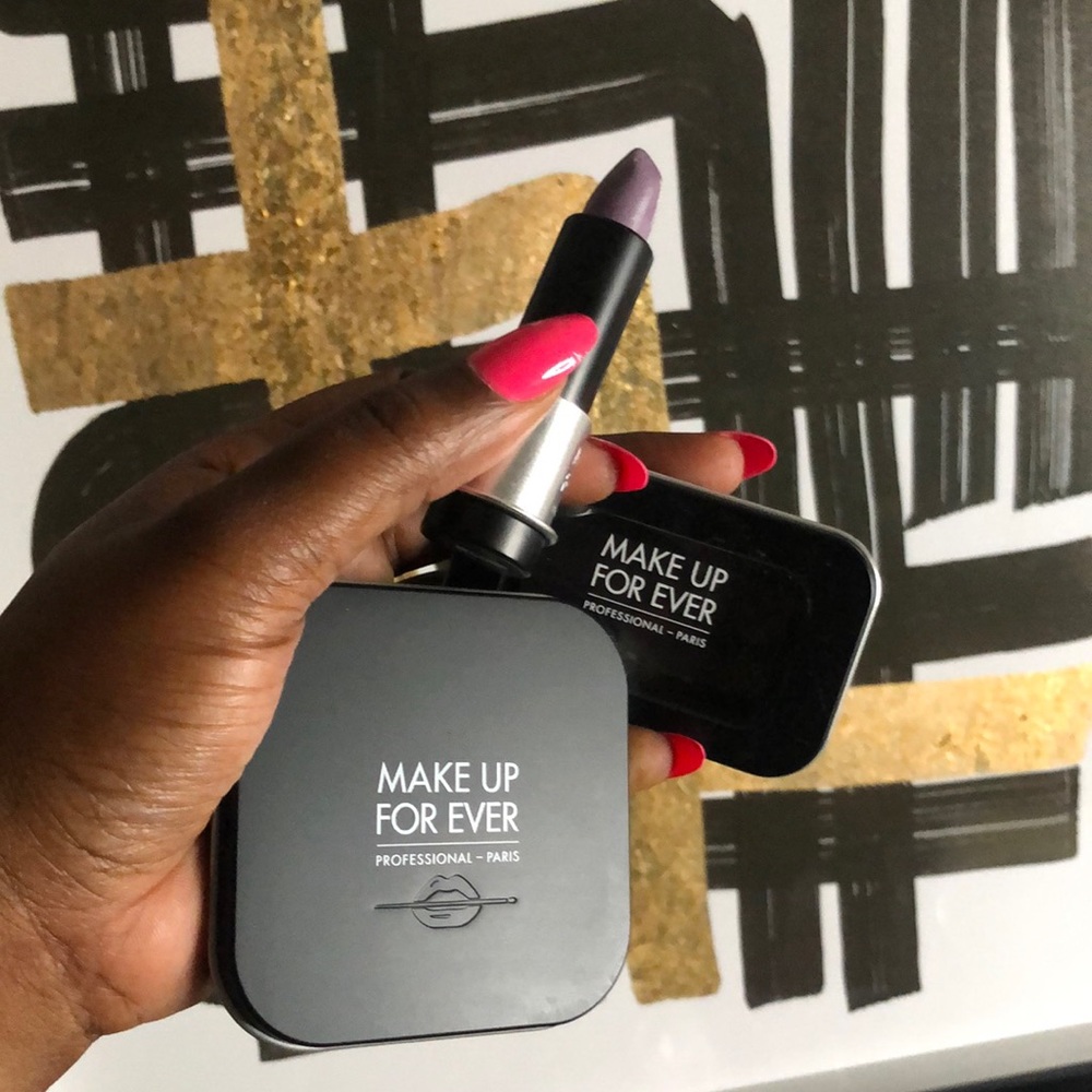 Make up forever trio 2 pallets one lipstick